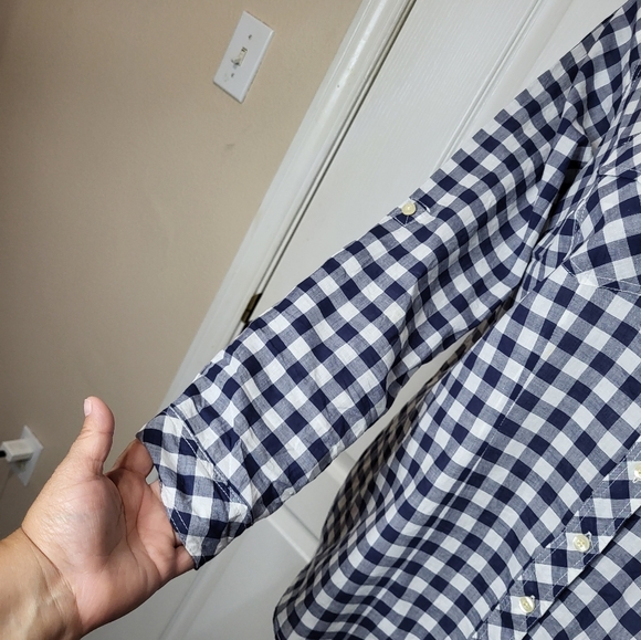 Torrid Navy Blue & White Plaid Buttons Up Blouse - Picture 12 of 12